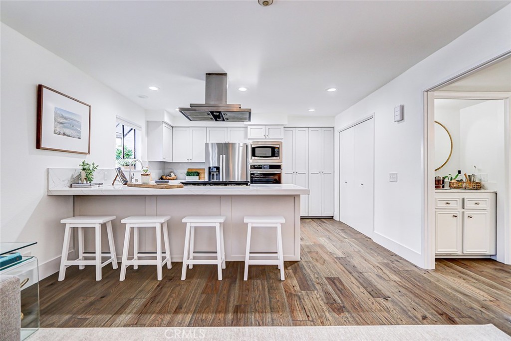 101 S Broadway 3
