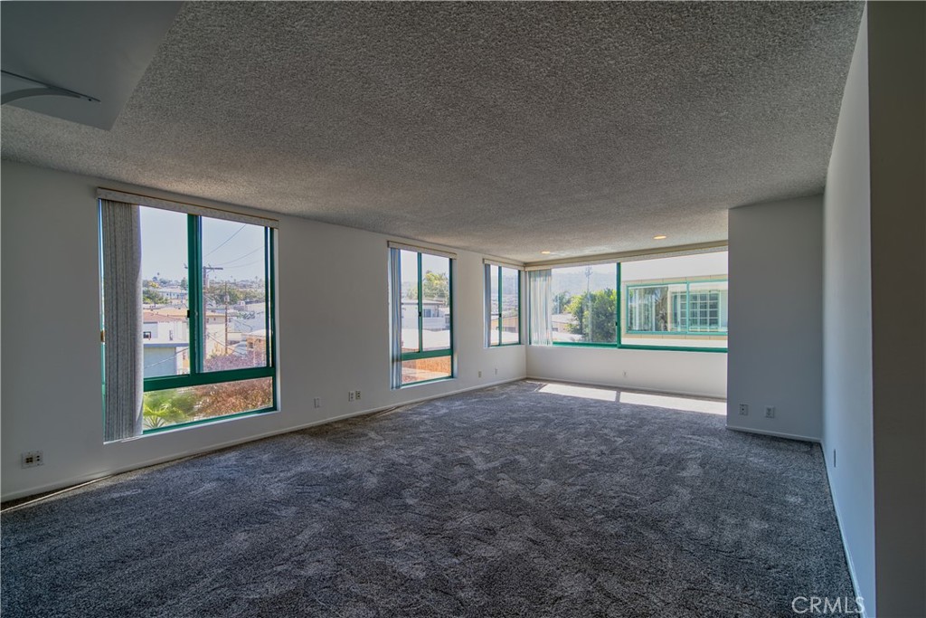 201 Calle Miramar 16