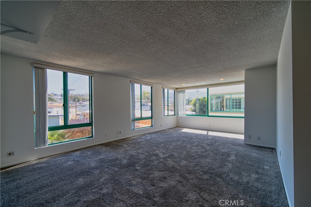 201 Calle Miramar 16