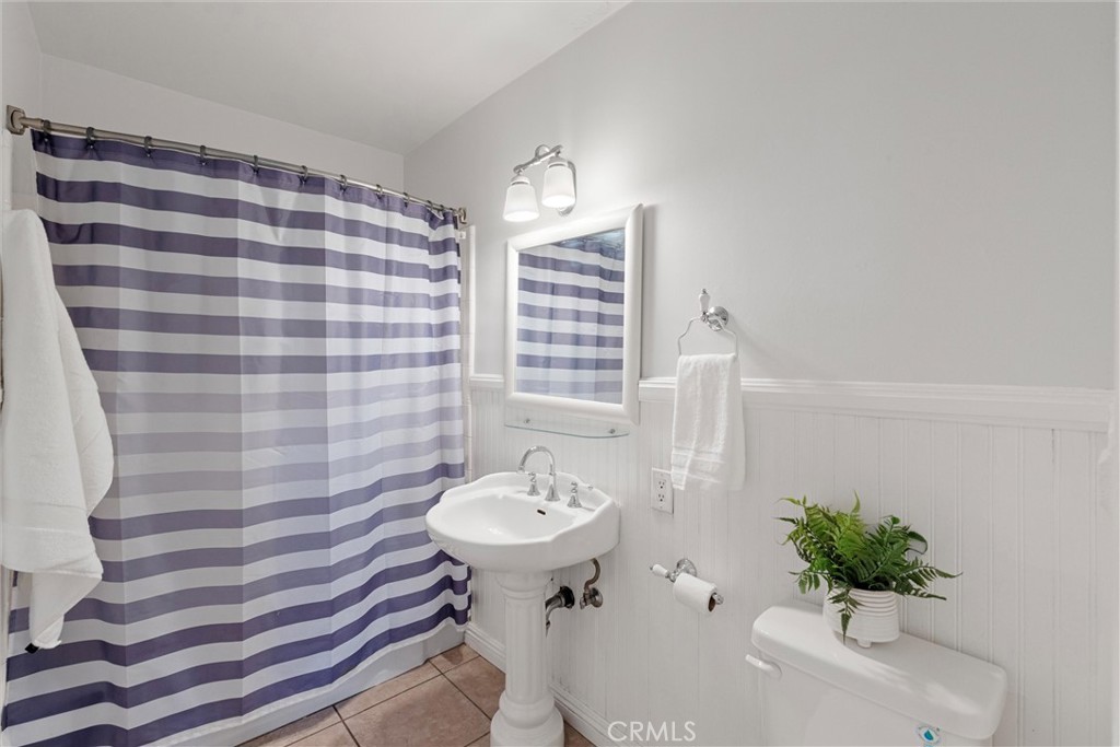 1349 Shadow Lane 217 (H)