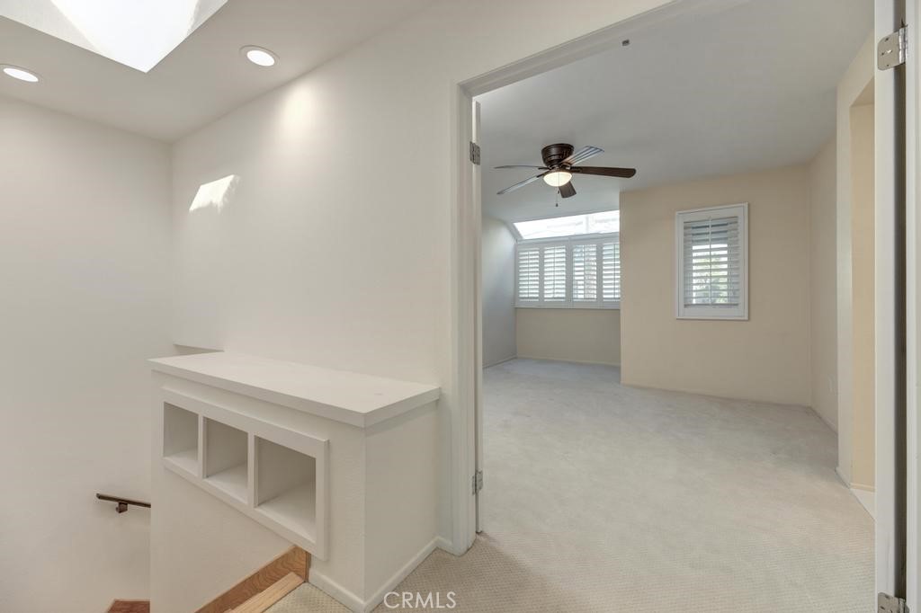 501 Herondo Street 49
