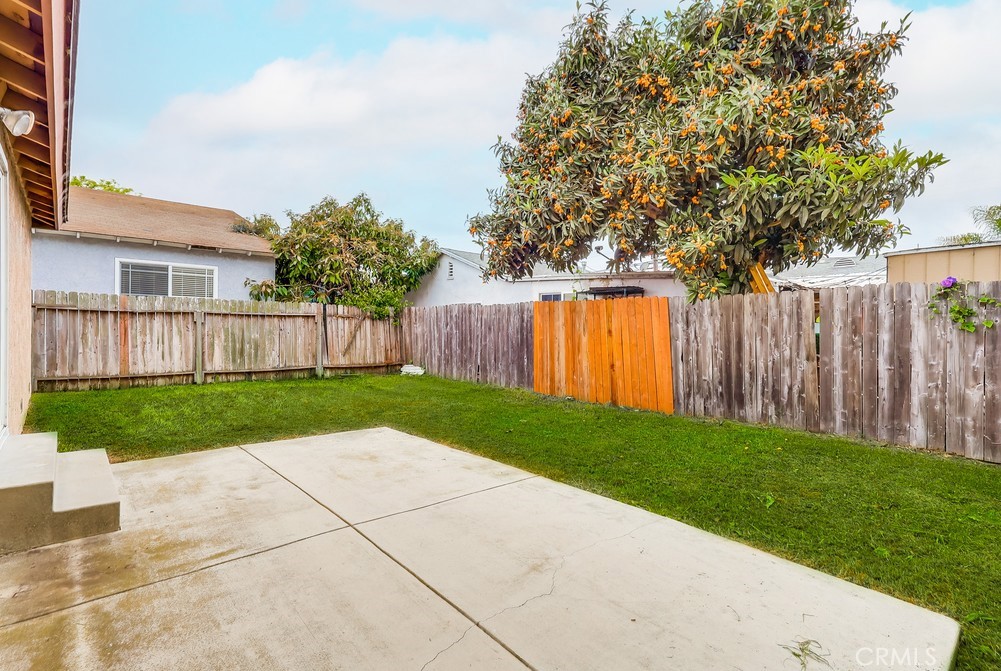 15325 Grevillea Avenue