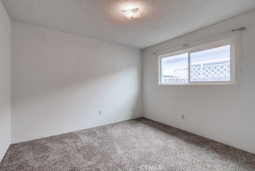 15325 Grevillea Avenue