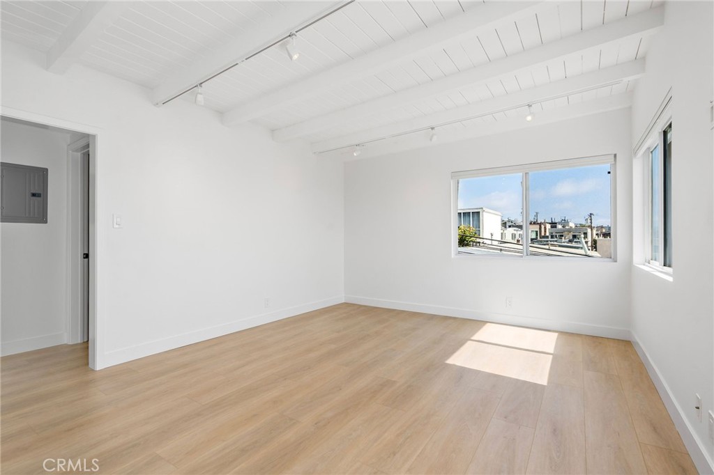 225 El Porto Street 227A