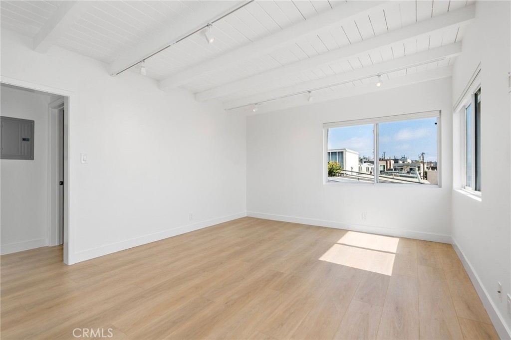 225 El Porto Street 227A