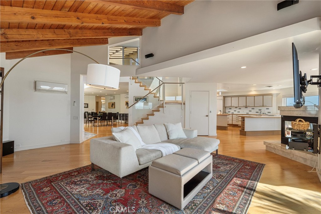 7335 Vista Del Mar Lane