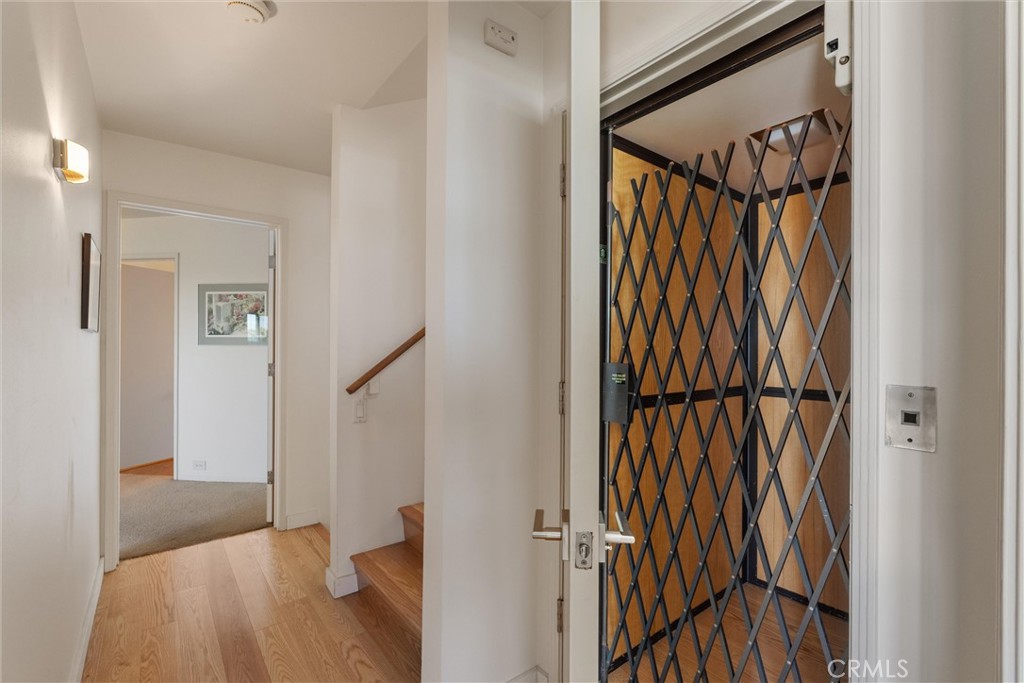 7335 Vista Del Mar Lane