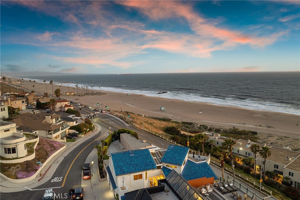 7335 Vista Del Mar Lane