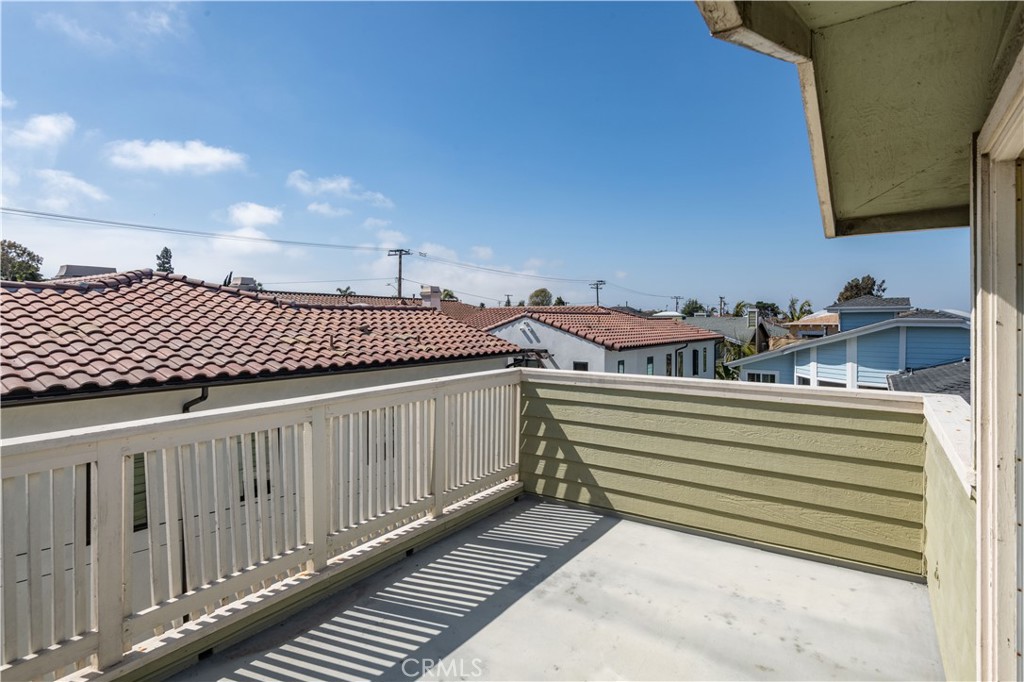 2005 Gates Avenue A