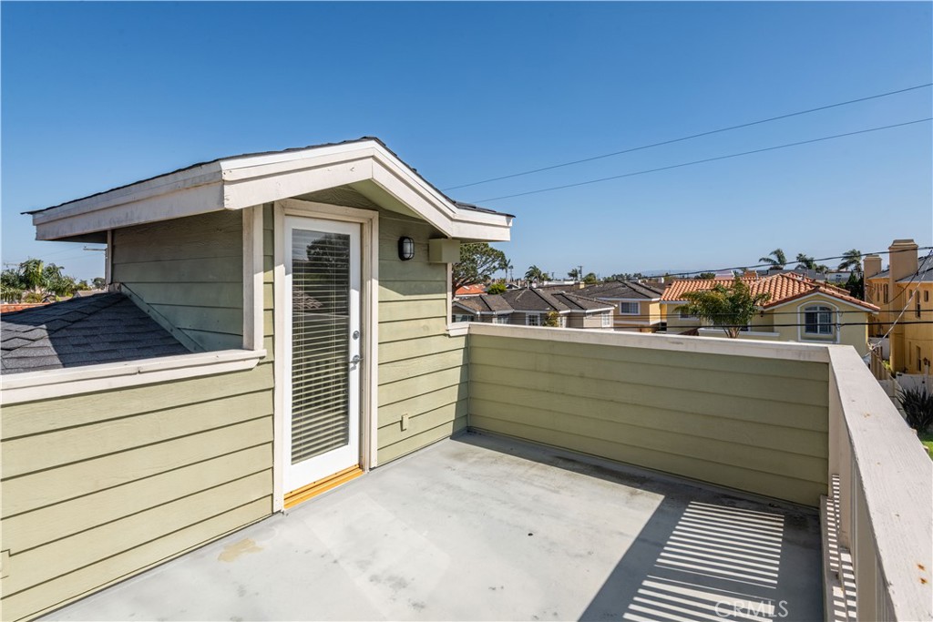 2005 Gates Avenue A