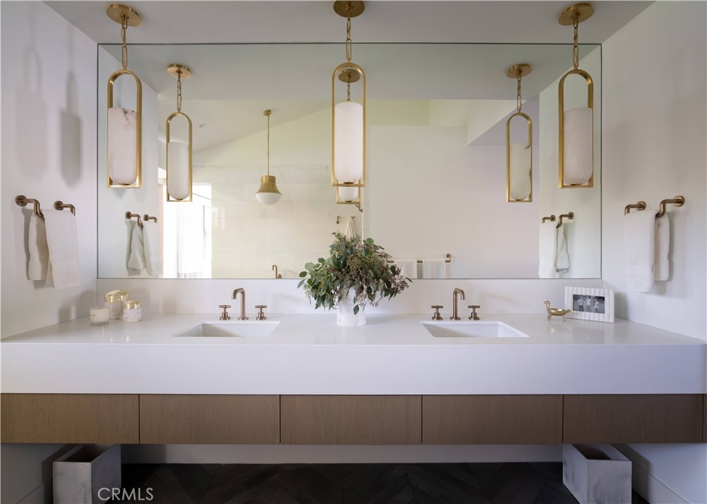 72840 Calle De La Silla