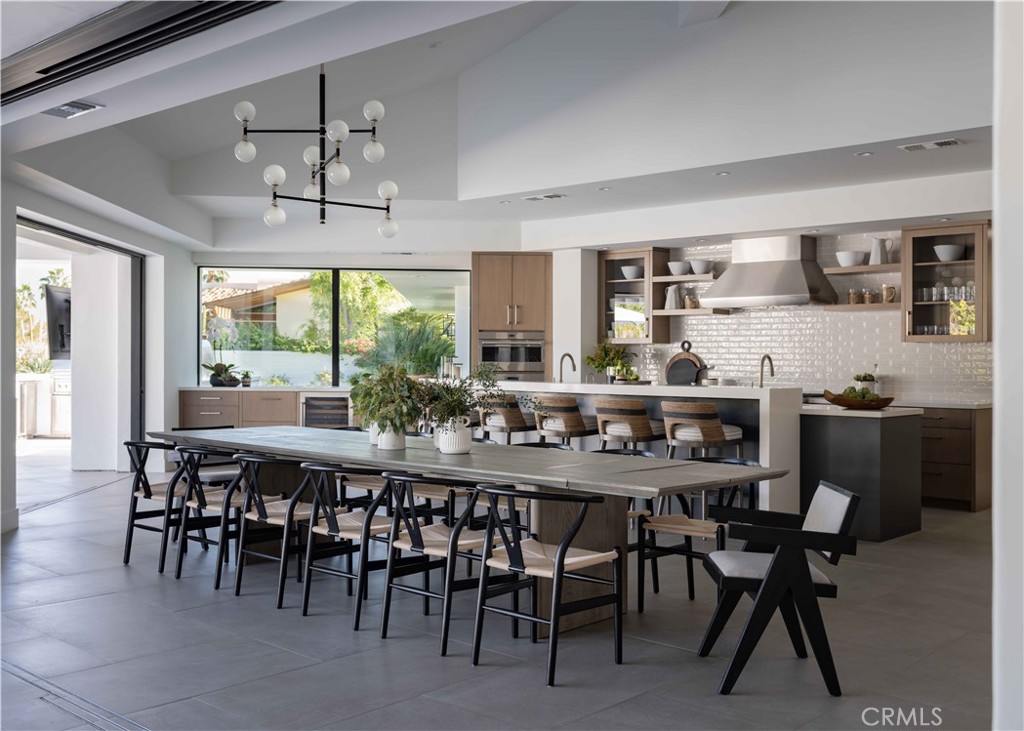 72840 Calle De La Silla