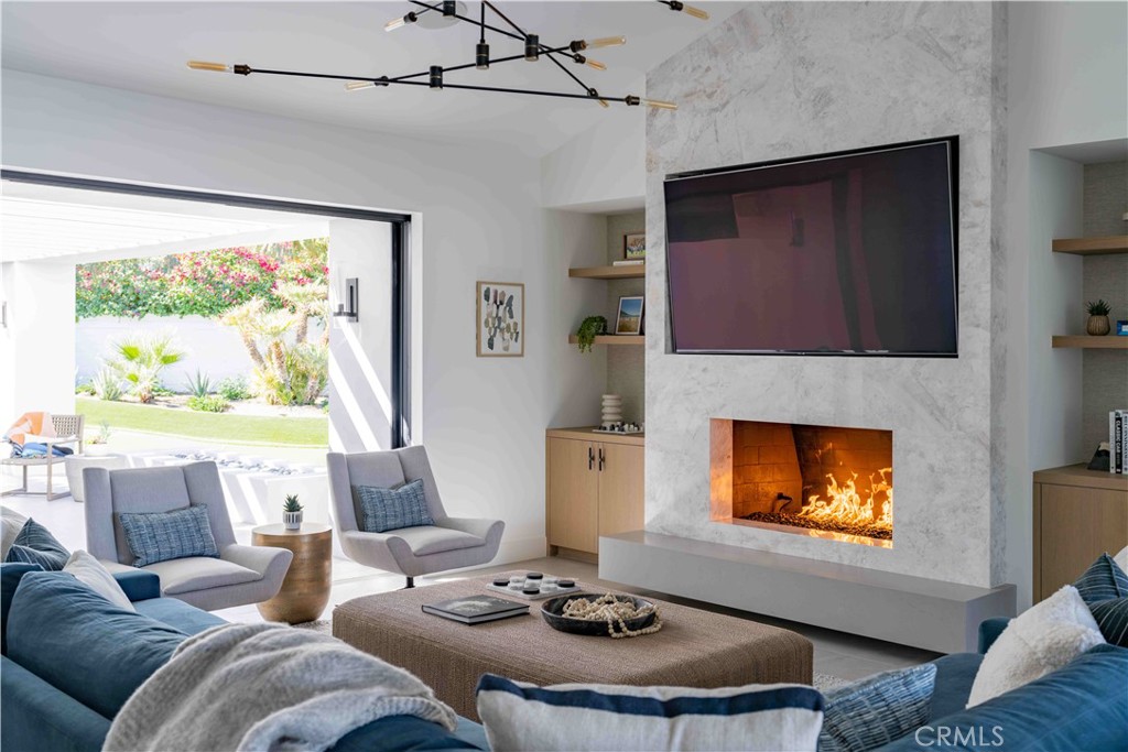 72840 Calle De La Silla