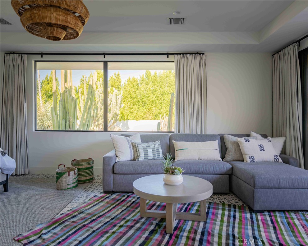 72840 Calle De La Silla