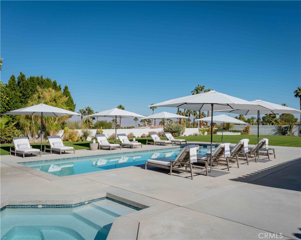 72840 Calle De La Silla