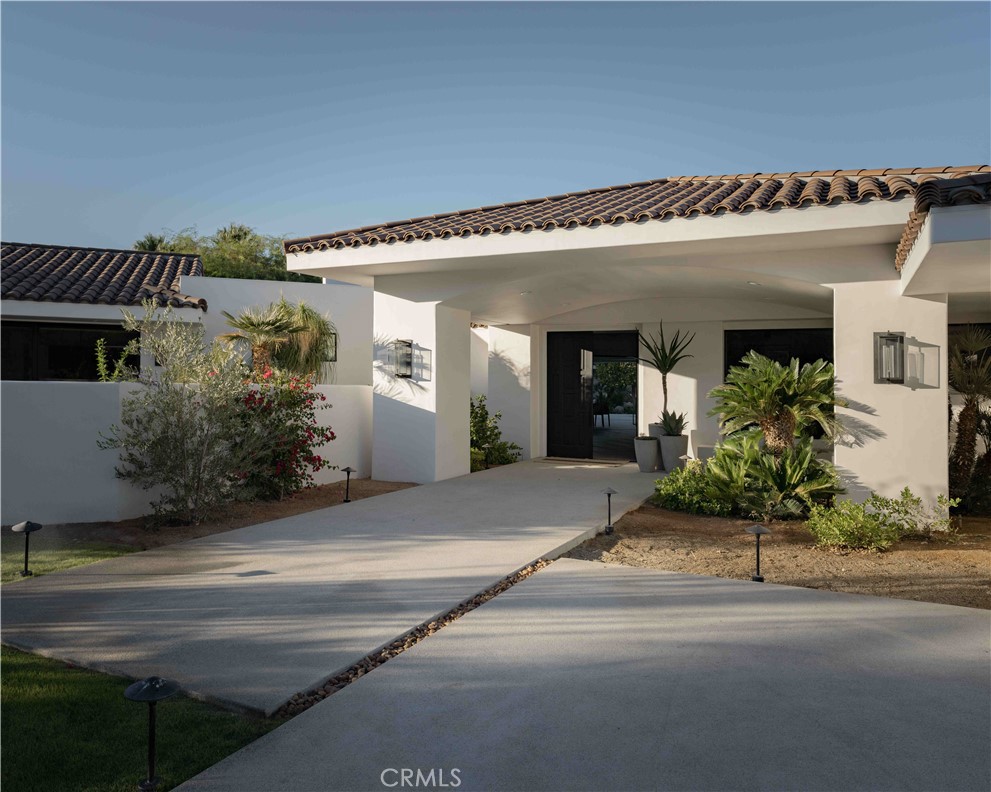 72840 Calle De La Silla
