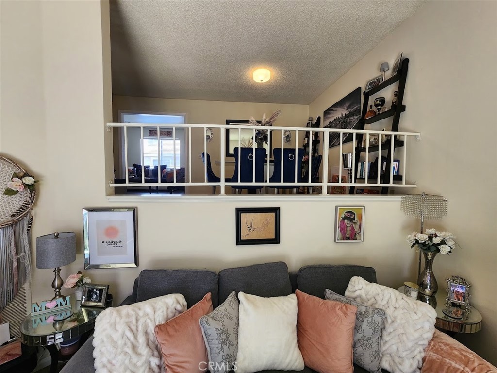 1985 Glenoaks Boulevard 139