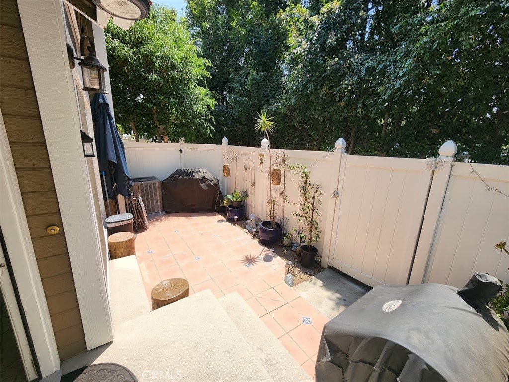 1985 Glenoaks Boulevard 139