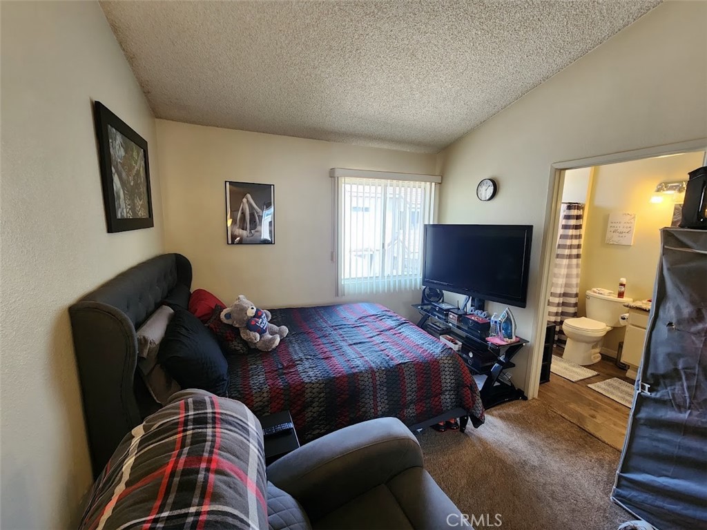 1985 Glenoaks Boulevard 139