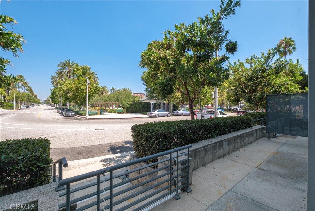 13045 Pacific Promenade 132