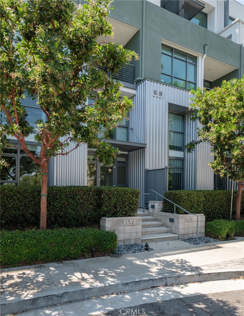 13045 Pacific Promenade 132