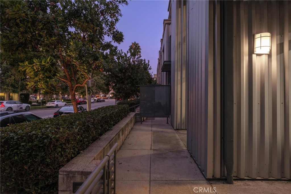 13045 Pacific Promenade 132