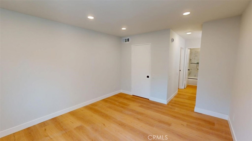 5460 White Oak Avenue D102