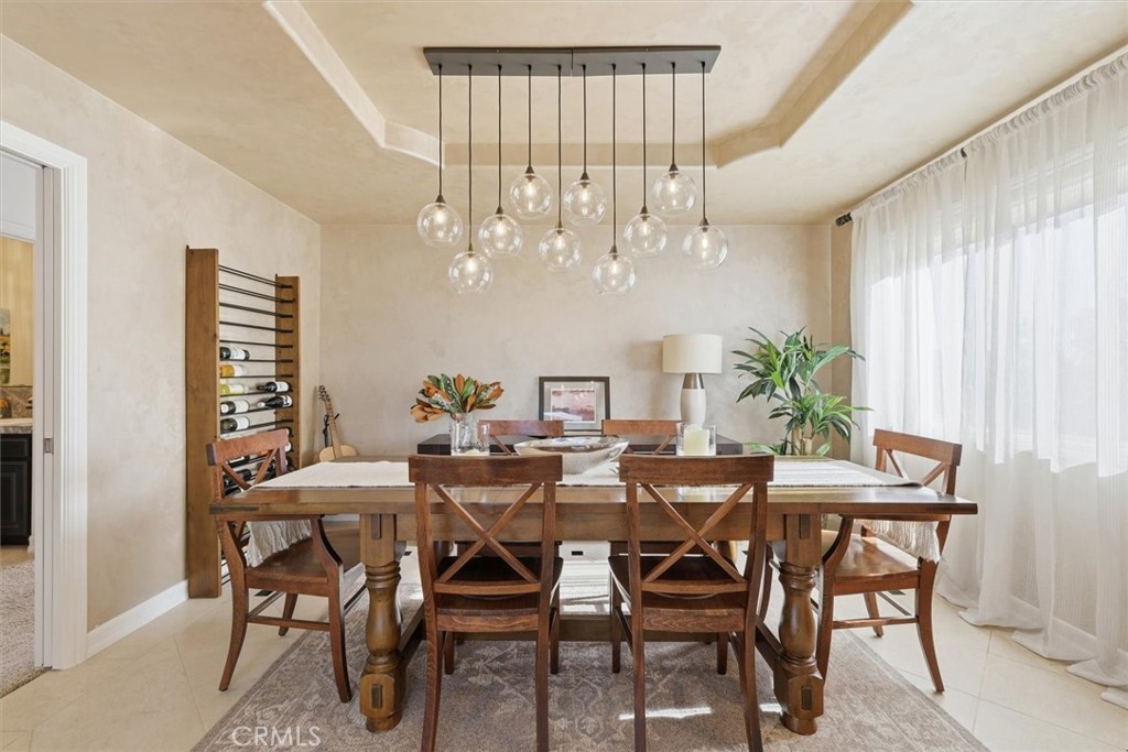 8325 Delgany