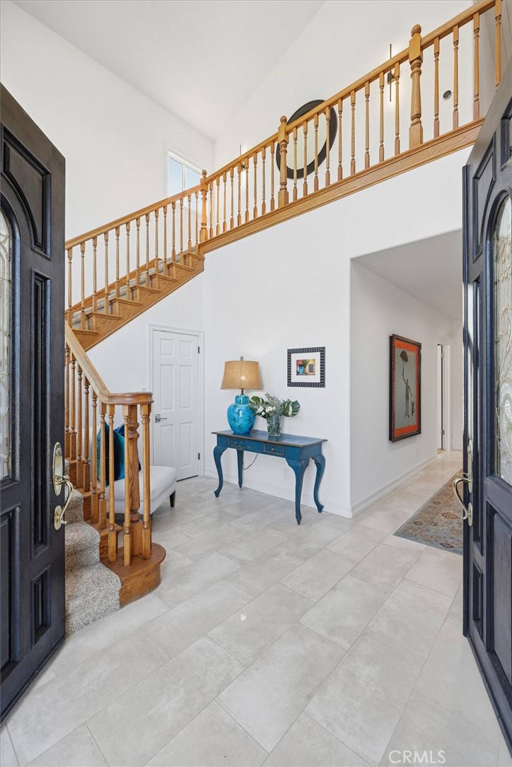8325 Delgany