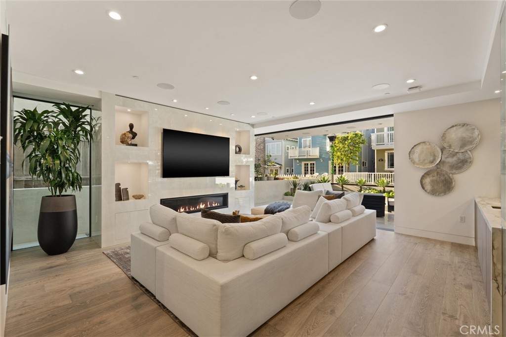324 18th Street