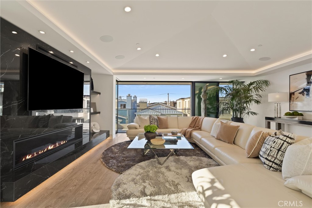 324 18th Street