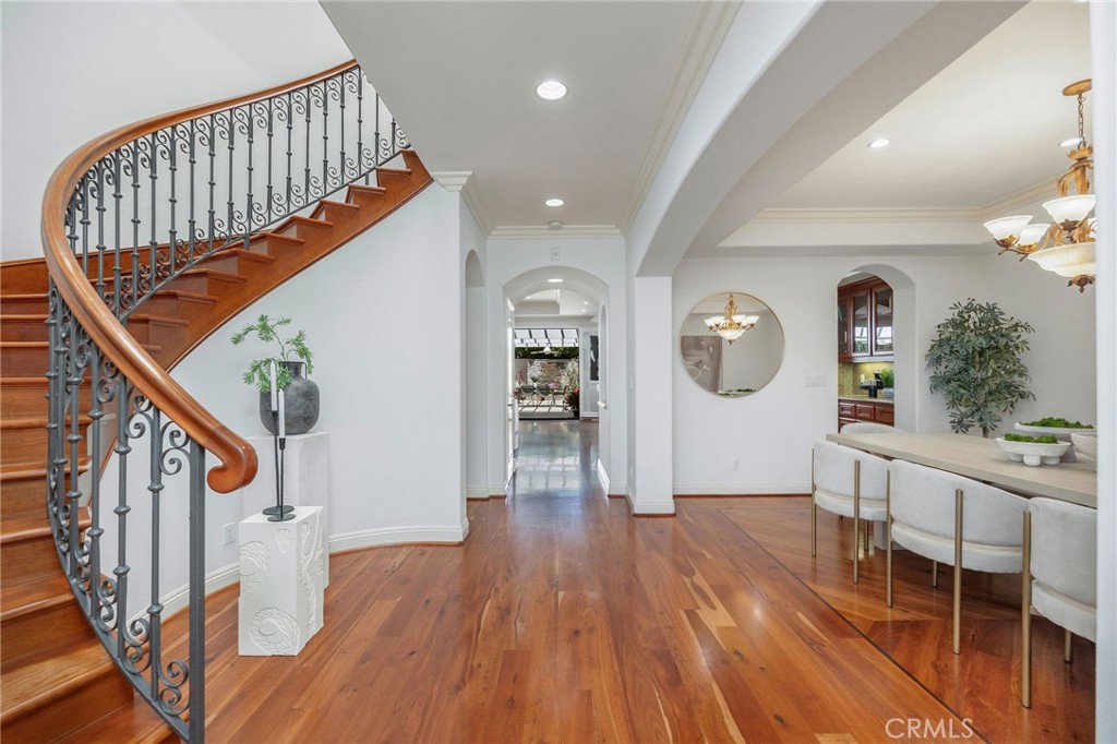 721 Marine Avenue