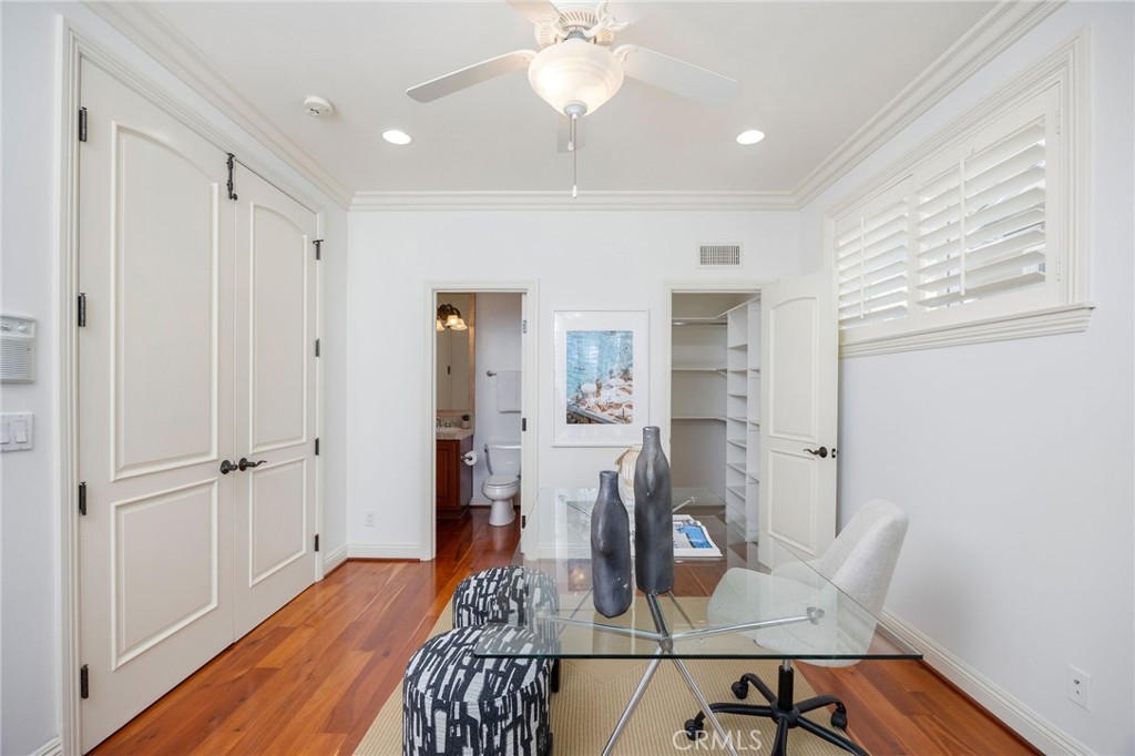 721 Marine Avenue