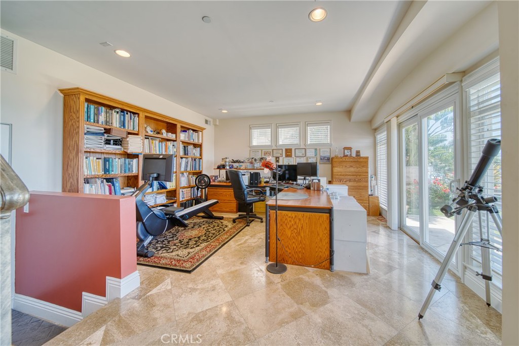 814 Esplanade A