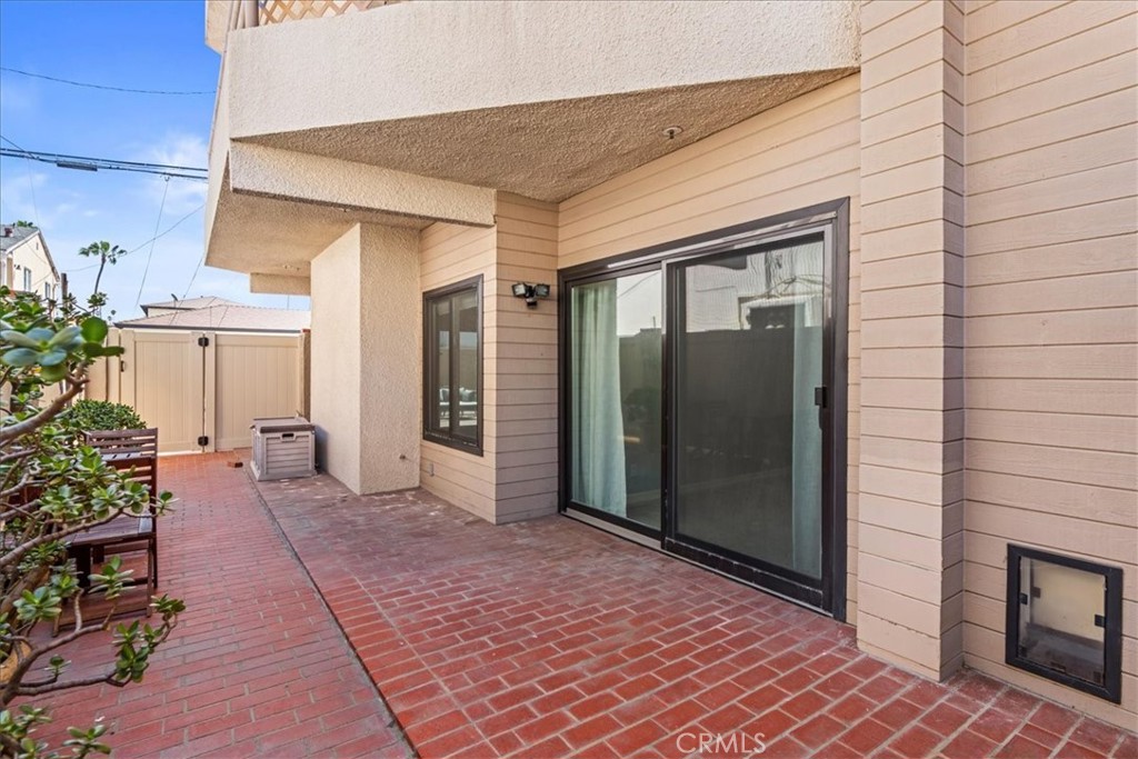 512 Esplanade 103