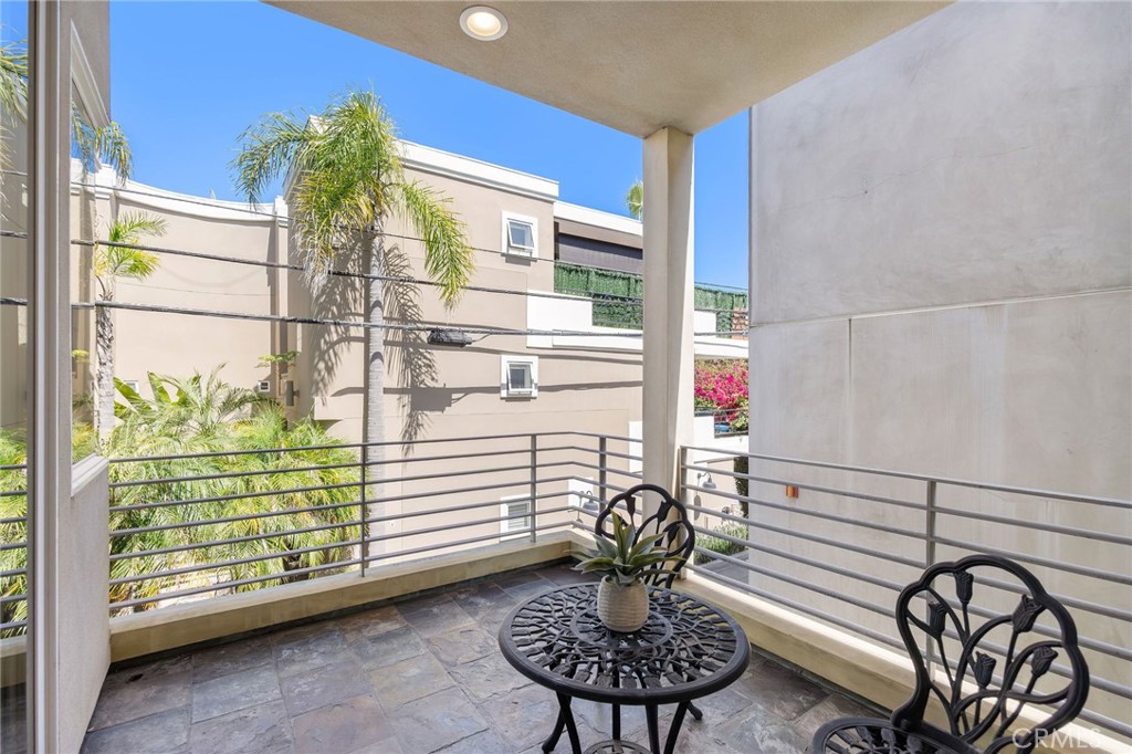 2303 Vista Drive