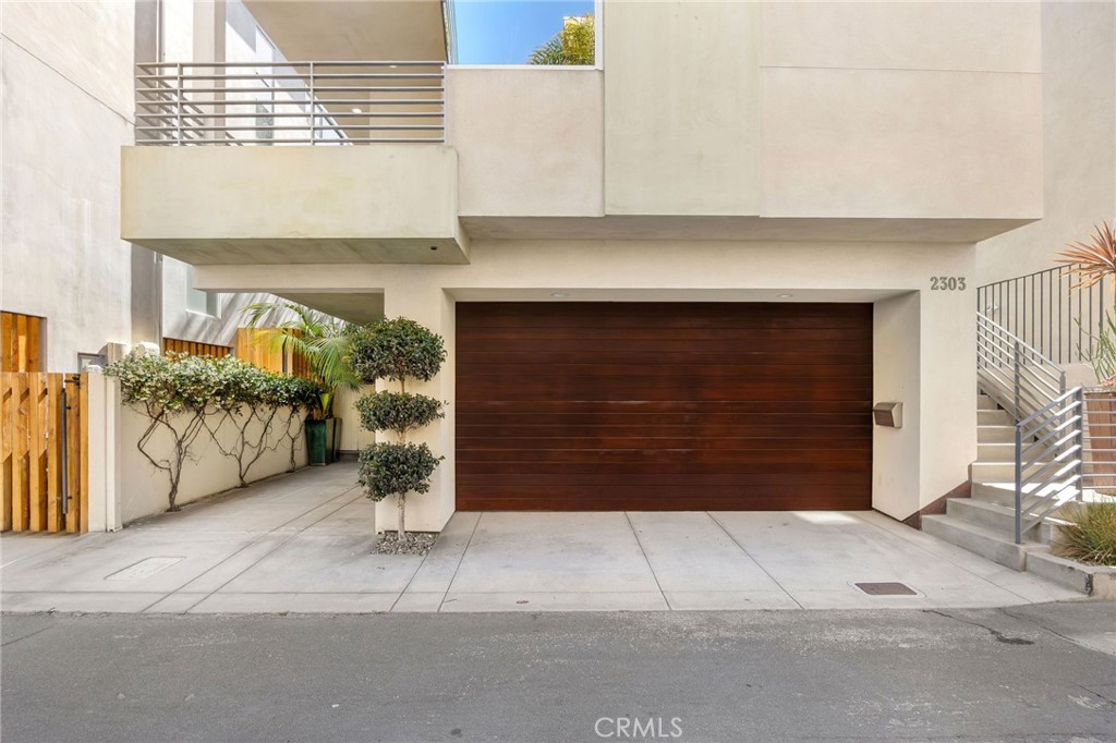 2303 Vista Drive