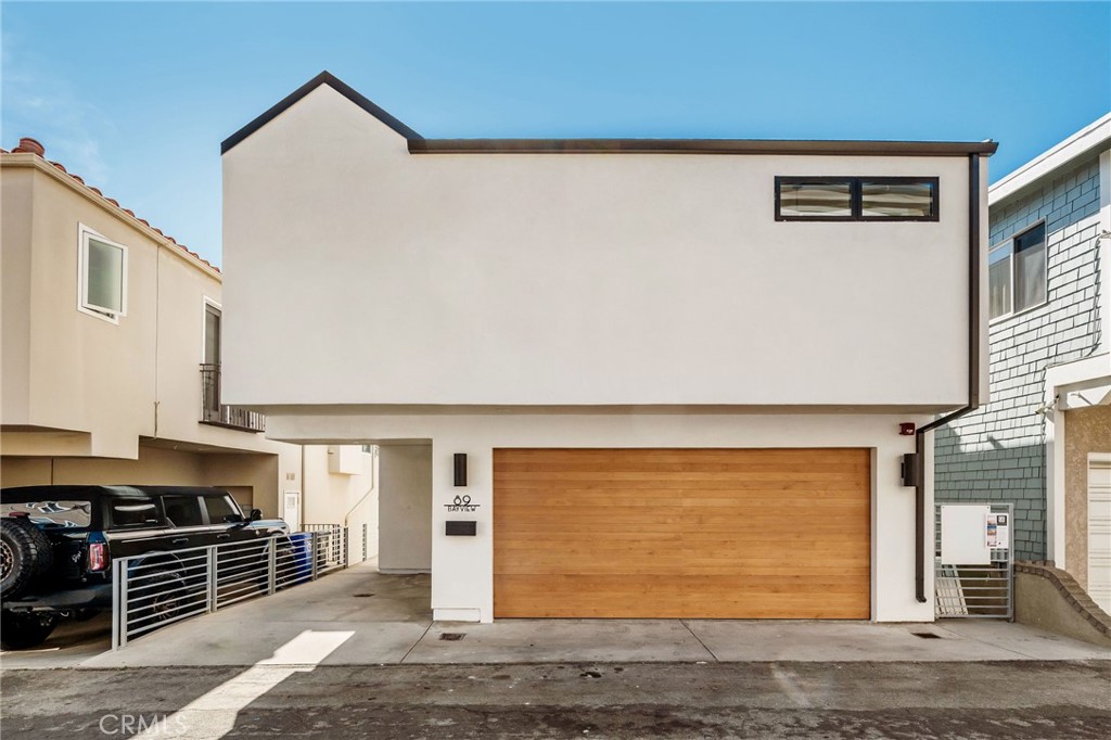 89 Bayview