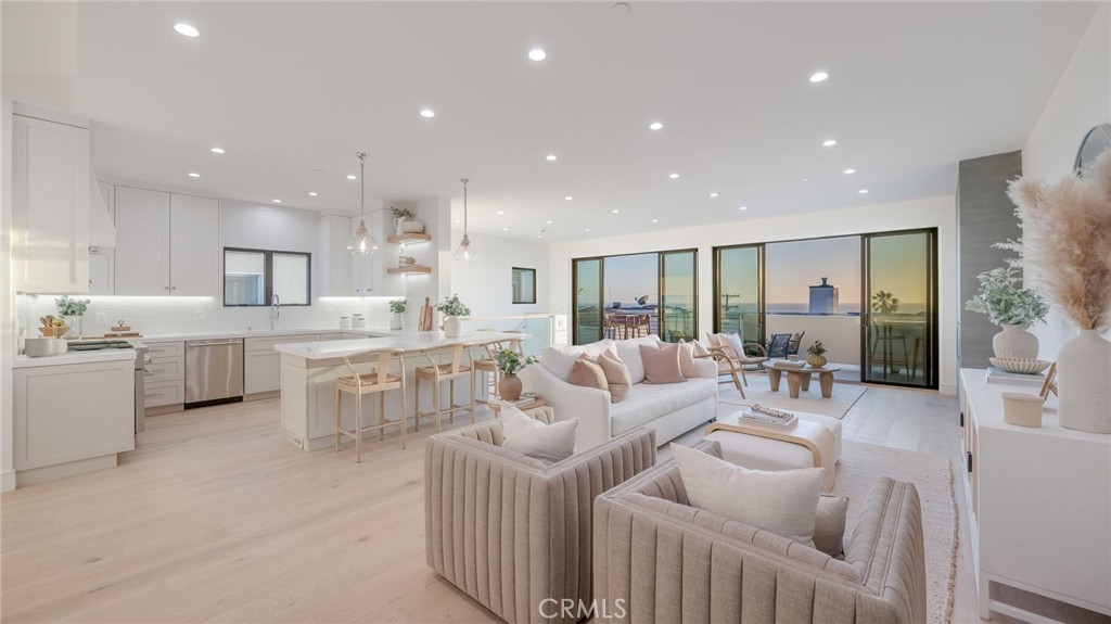 89 Bayview