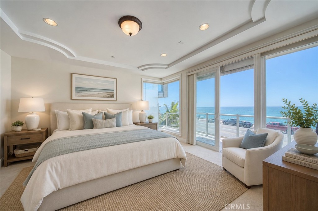 814 Esplanade