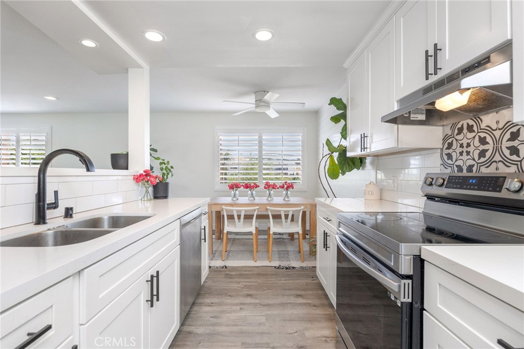100 Loma 404