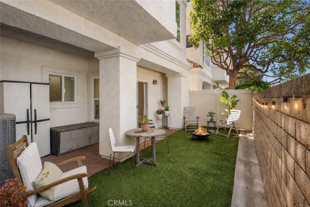 5439 Marine Avenue