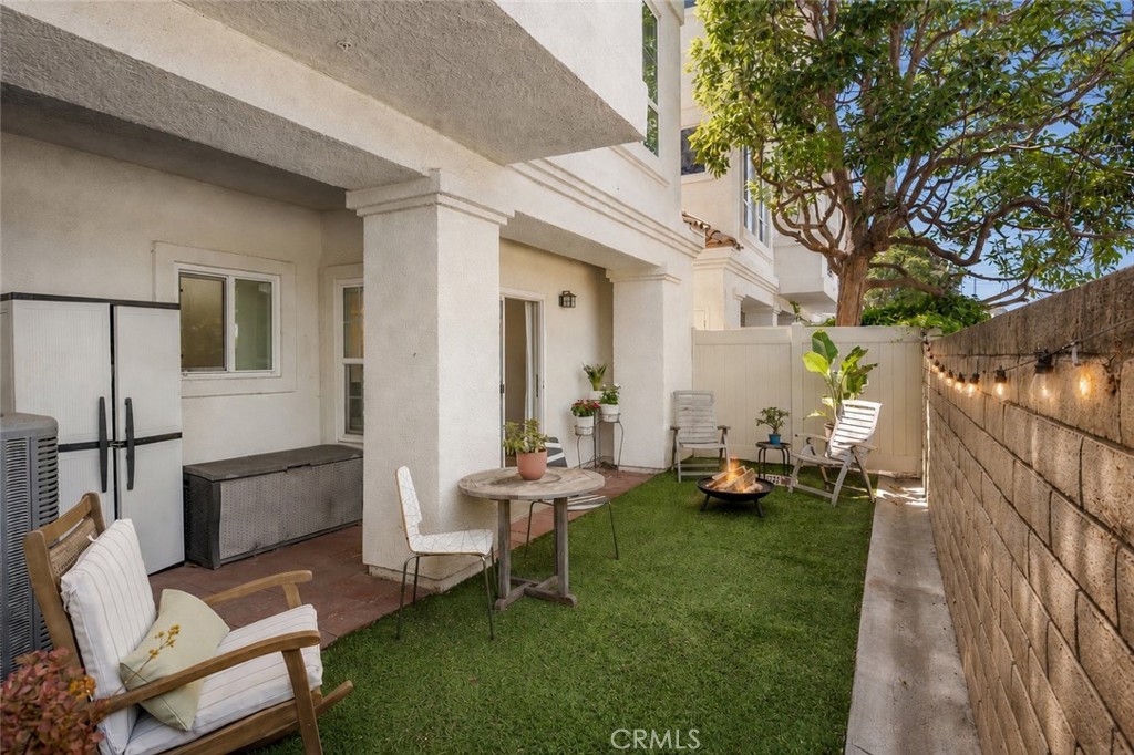 5439 Marine Avenue
