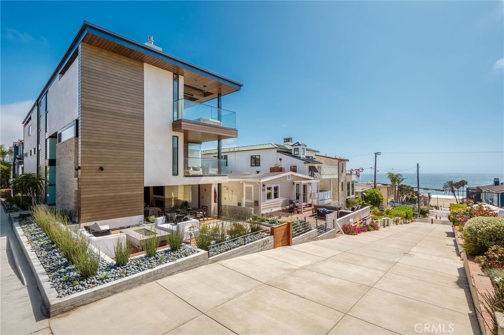 232 6th Street