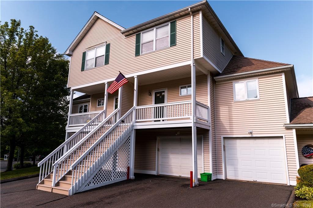 3 Trout Brook Circle 3