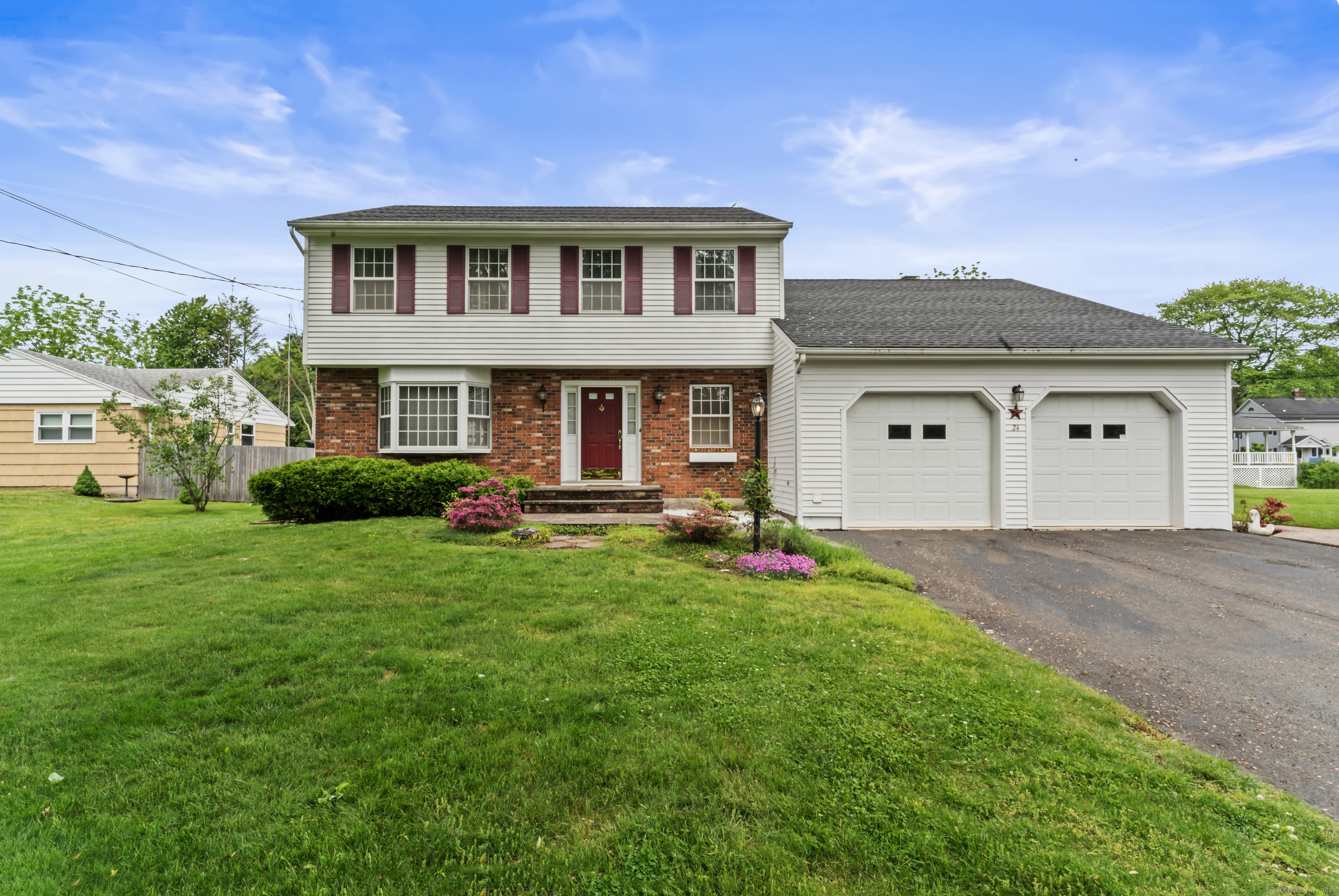 24 Edgewood Street
