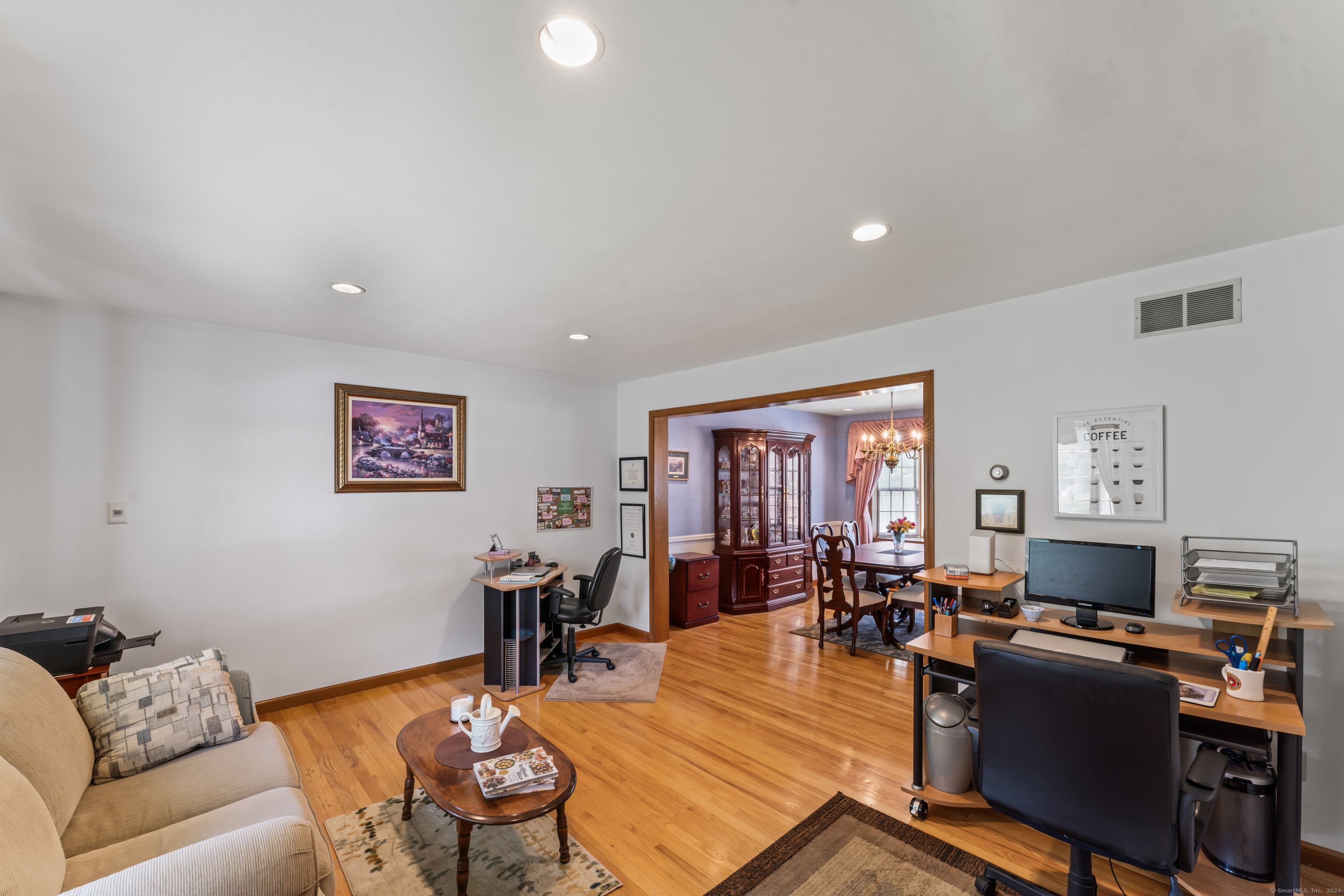 24 Edgewood Street