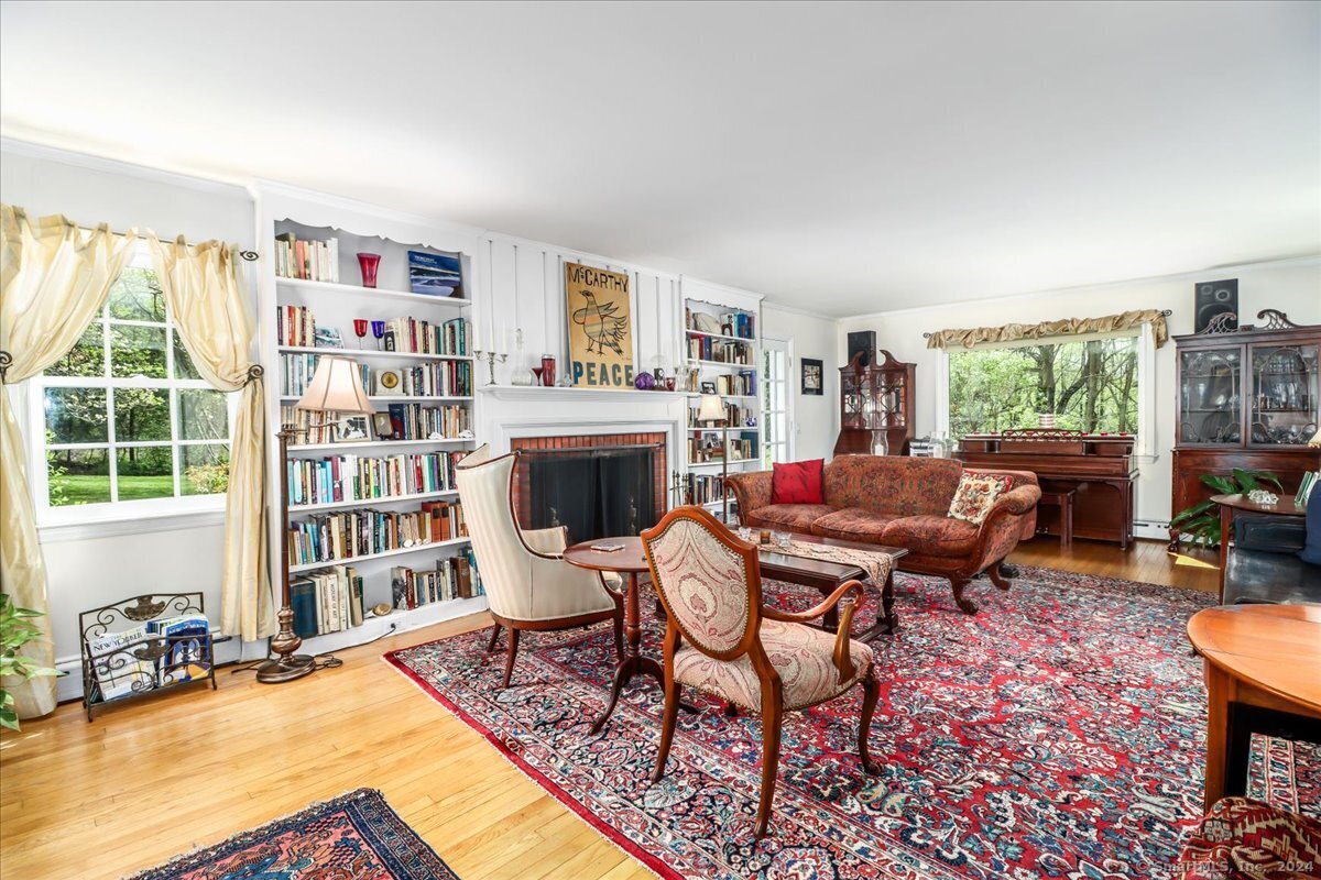 27 Gelding Hill Road