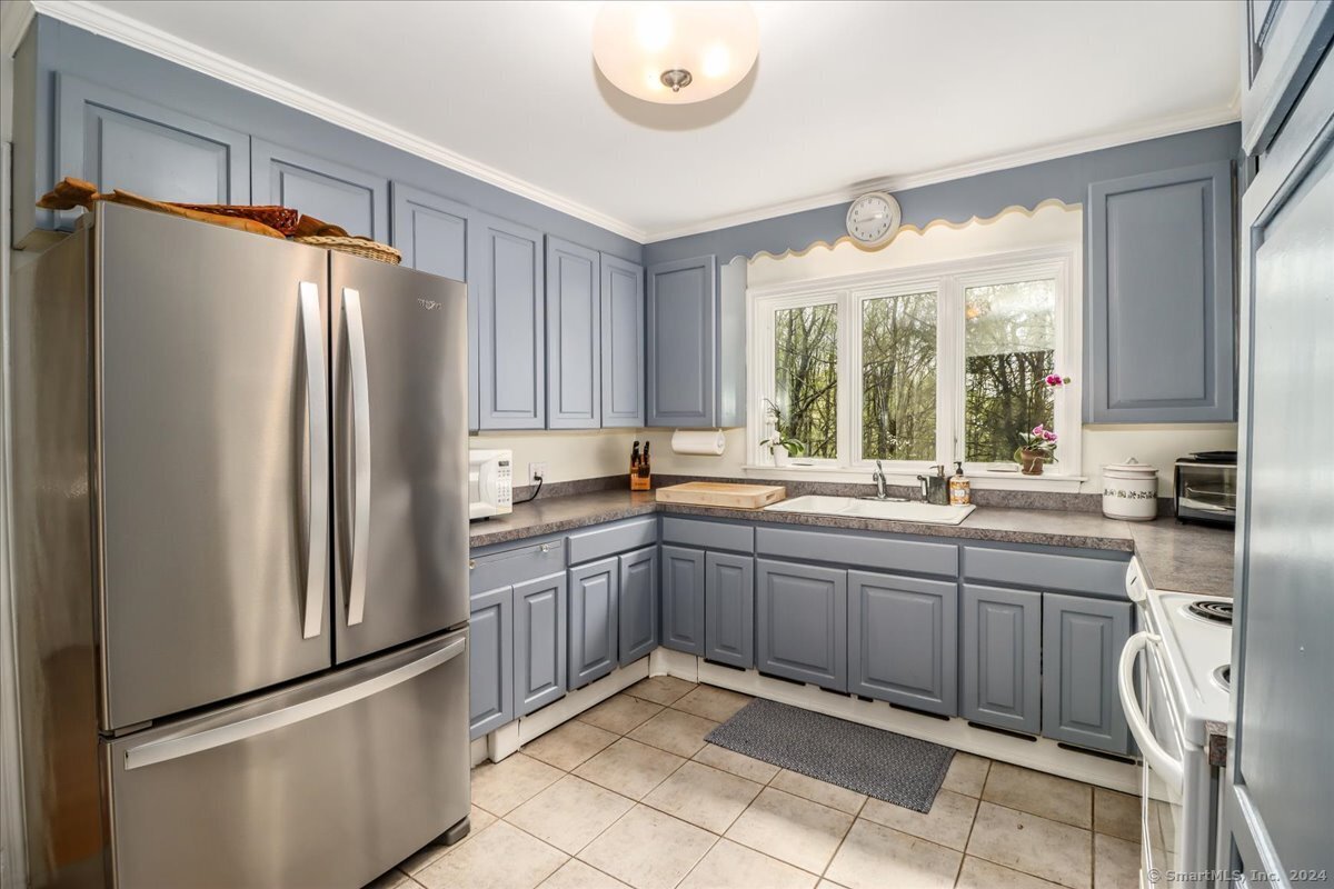 27 Gelding Hill Road
