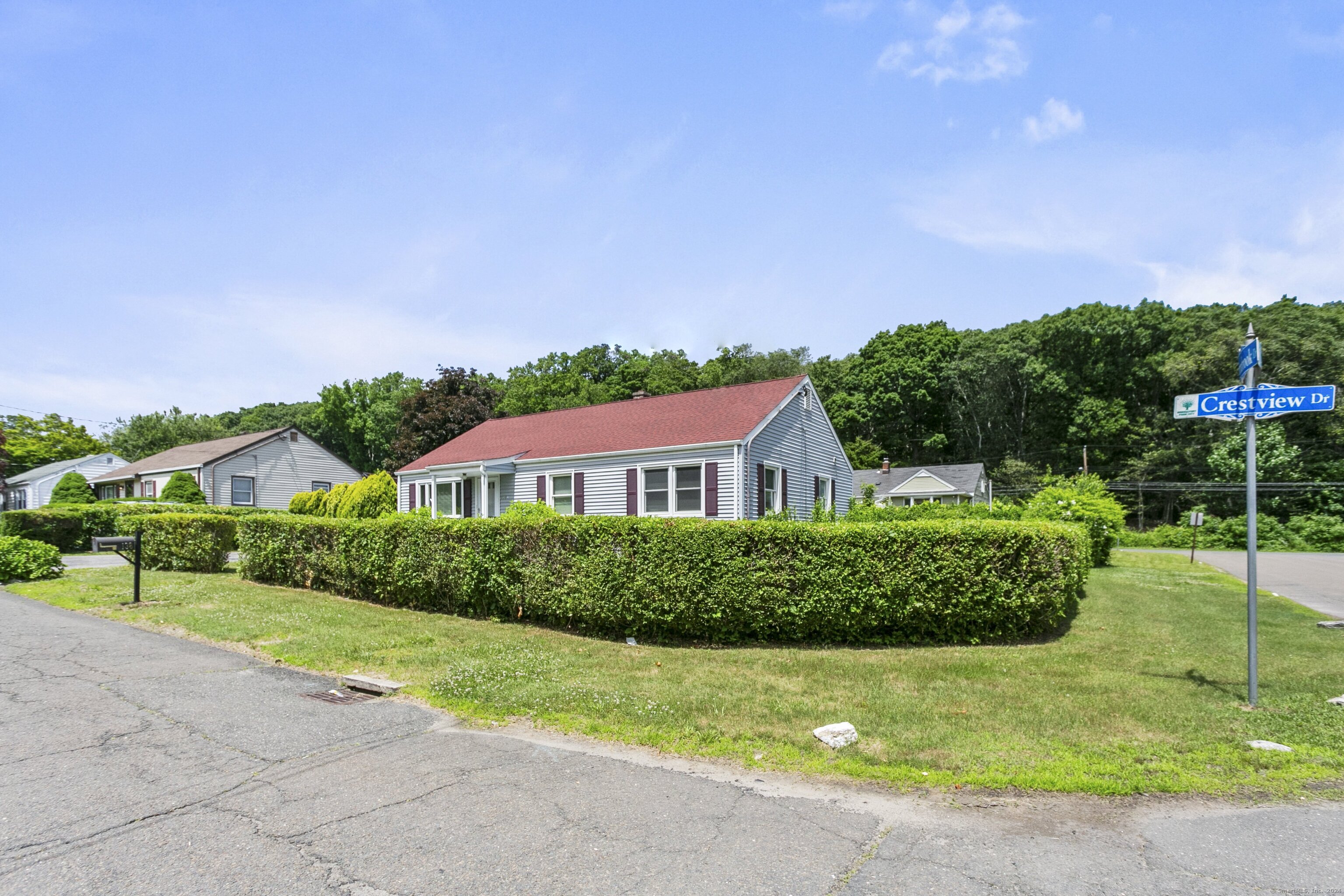 138 Crestview Drive